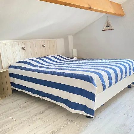 Maison Avec Piscine, Tennis à 300m De La - 2 Chambres, Terrasse Et Parking Privé - Fr-1-231-267