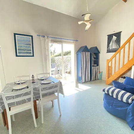 Casa vacanze Maison Avec Piscine, Tennis à 300m De La - 2 Chambres, Terrasse Et Parking Privé - Fr-1-231-267 *
