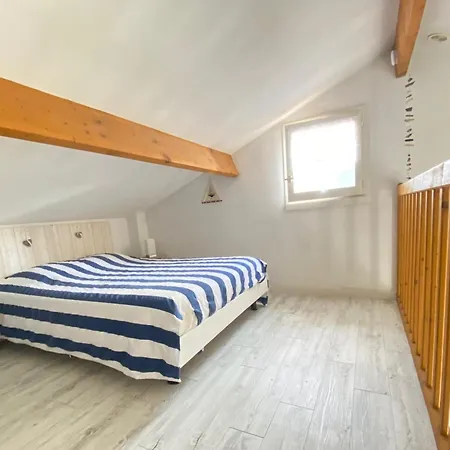 Maison Avec Piscine, Tennis A 300m De La - 2 Chambres, Terrasse Et Parking Prive - Fr-1-231-267 *